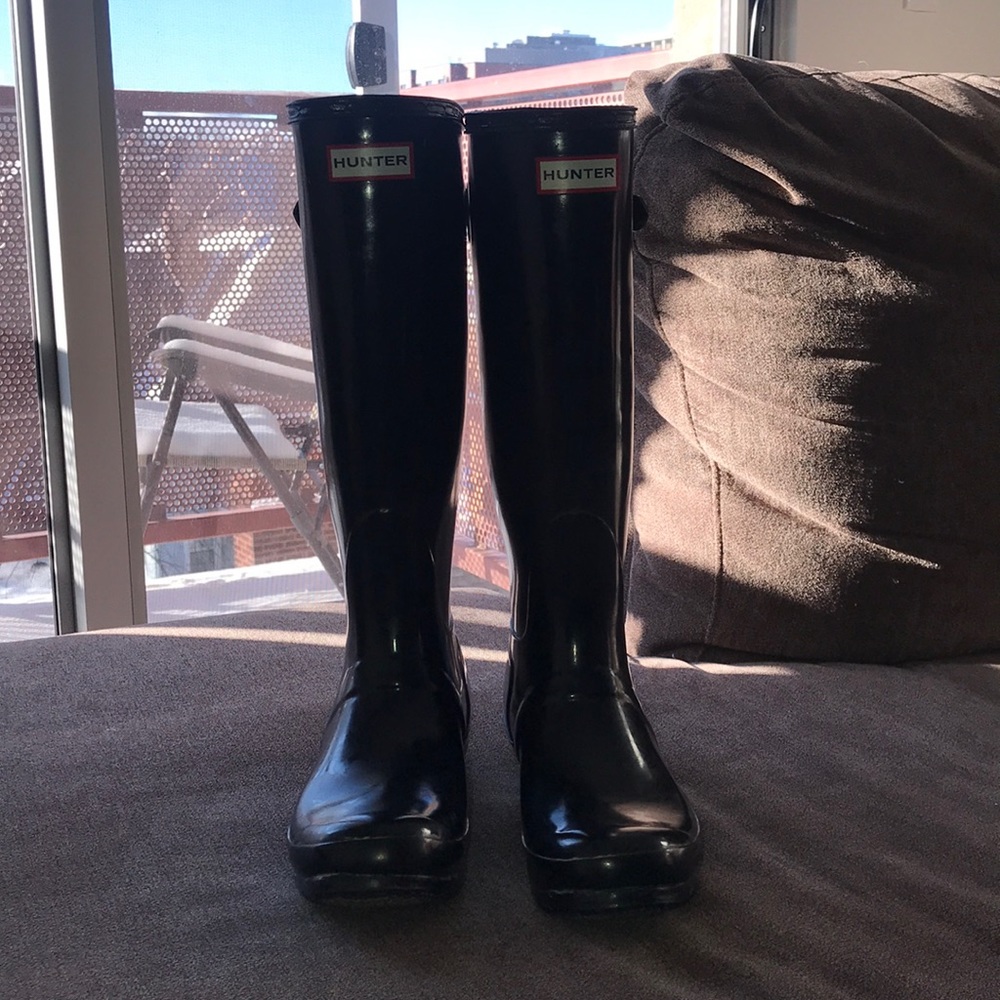 Hunter Black Gloss Tall Rain Boots